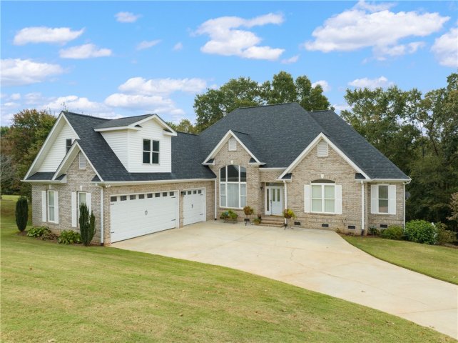 123 Topsail Drive sold home in Top Sail Bay, Anderson, SC
