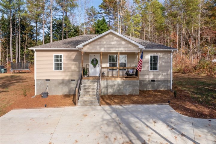 552 Edens Road sold home in Woodland Ridge, Pickens, SC