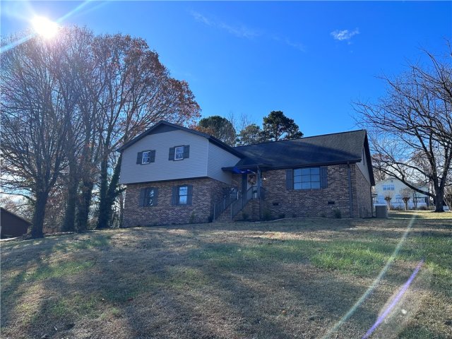 221 Timbrooke Way sold home in Timbrooke, Easley, SC