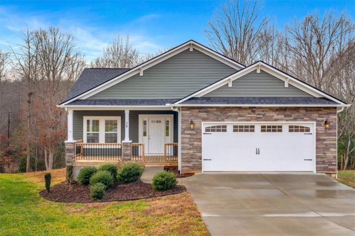 28 Vanessa Rae Lane sold home in Pendleton Place, Pendleton, SC