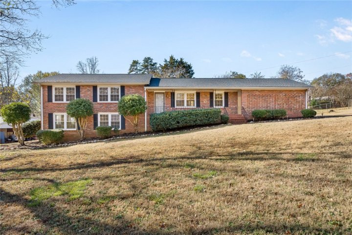 213 Nottingham Way sold home in Sherwood Forest, Anderson, SC