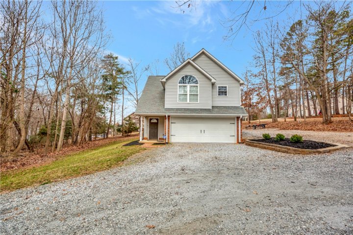 100 Buckeye Trail sold home in Sunset Shores, Anderson, SC