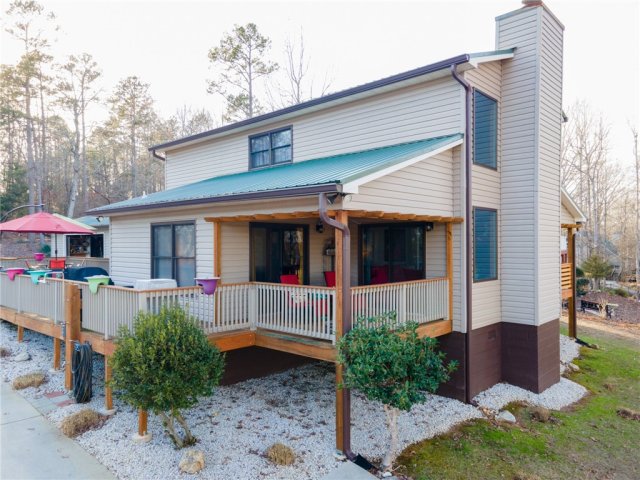 216 Riverlake Road sold home in Riverlake, Fair Play, SC