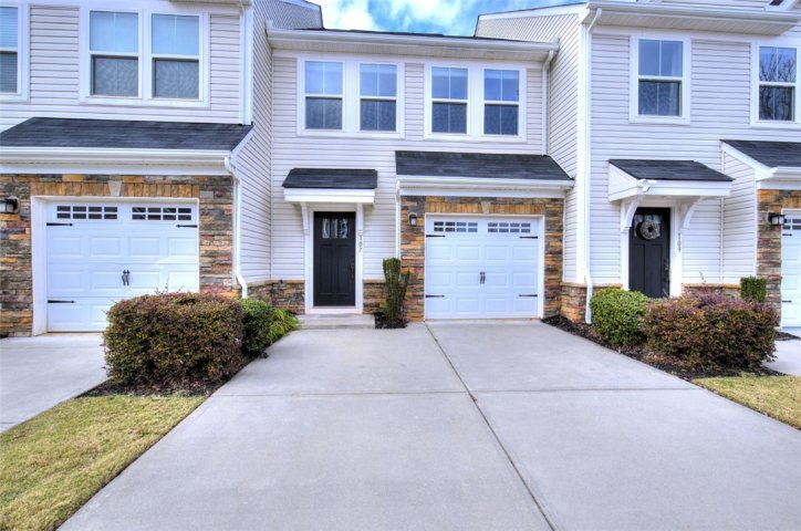 107 Roseridge Drive sold home in Brookwood Commons, Simpsonville, SC