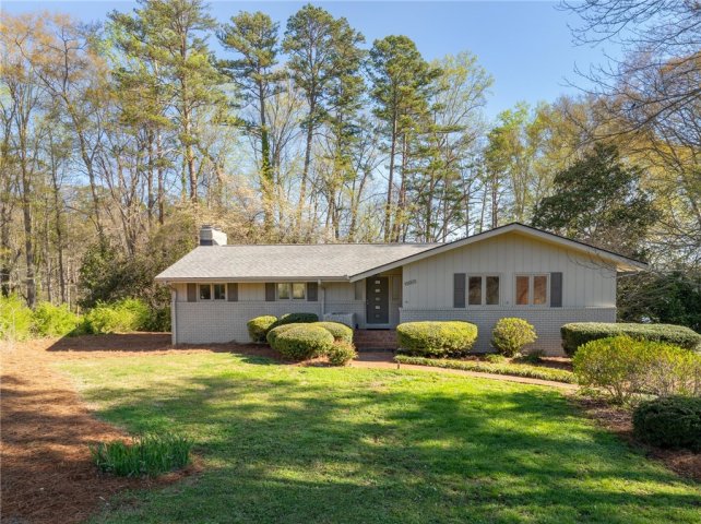 10003 Bayview Court sold home in Bayshore, Seneca, SC