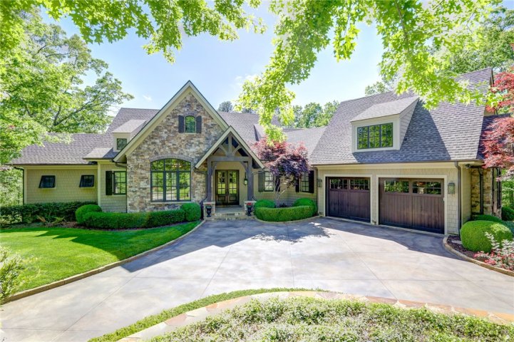 425 Highridge Parkway sold home in Cliffs At Mountain Park, Marietta, SC