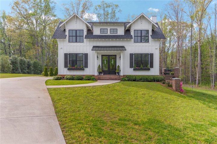 170 Vinland Court sold home in Vinland Farms, Easley, SC