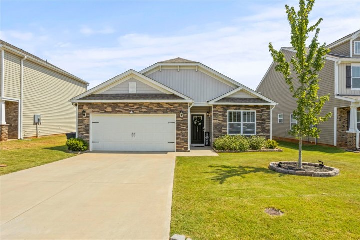 808 Longhorn Drive sold home in Triple Creek, Piedmont, SC