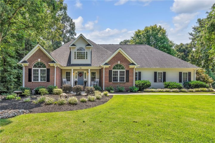 146 Upper Lake Drive sold home in Montague Lakes, Easley, SC