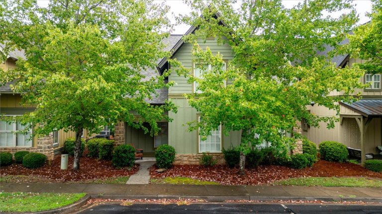 101 West Lane Unit 1205 sold home in The Retreat Of Clemson, Clemson, SC
