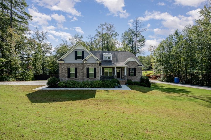 199 Upper Lake Drive sold home in Montague Lakes, Easley, SC