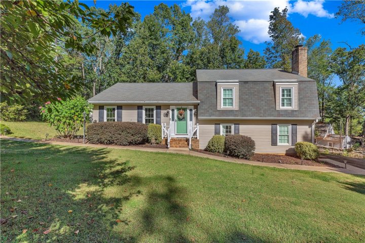 313 Delphi Drive sold home in Port Santorini, Seneca, SC