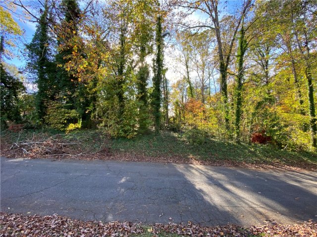 Lot 15 Ponce De Leon Drive sold home in Nevitt Forest S, Anderson, SC