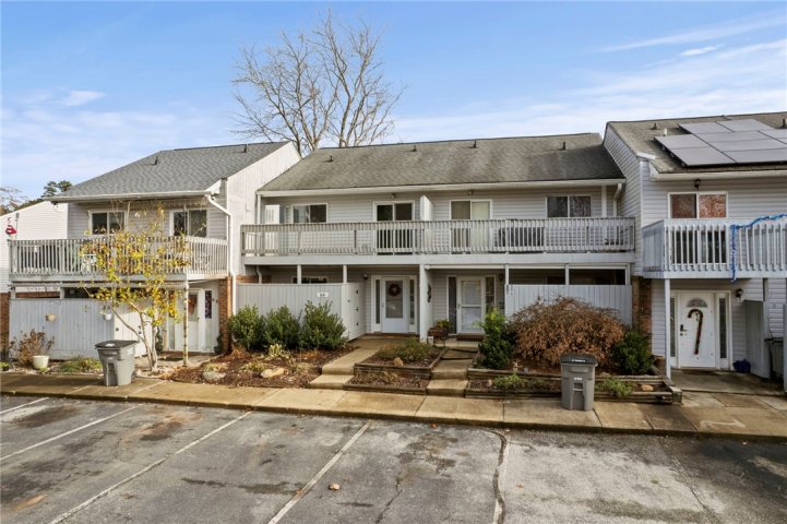 88 Topsail Court sold home in Harbor Town, Greenville, SC