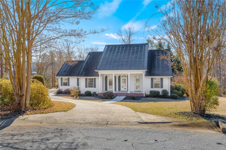 125 Ridgestone Drive sold home in Greystone Creek, Central, SC