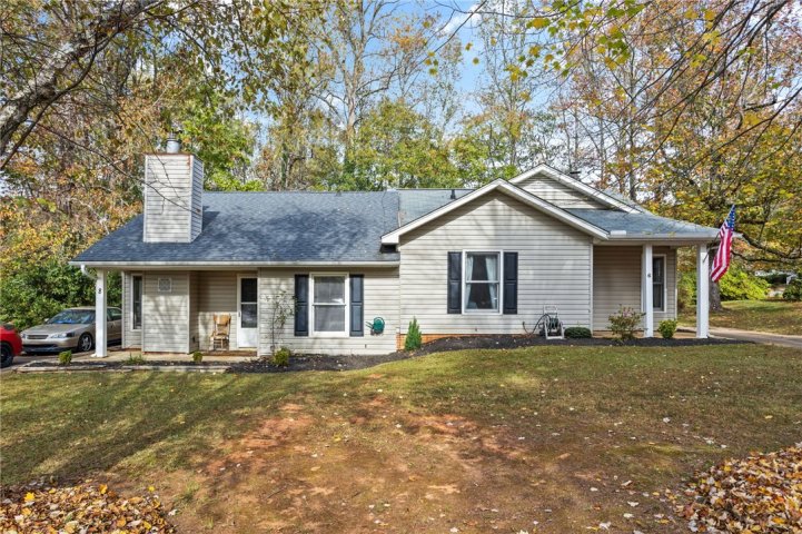 6 And 8 Charterhouse Court sold home in Chesterfield Estates, Piedmont, SC
