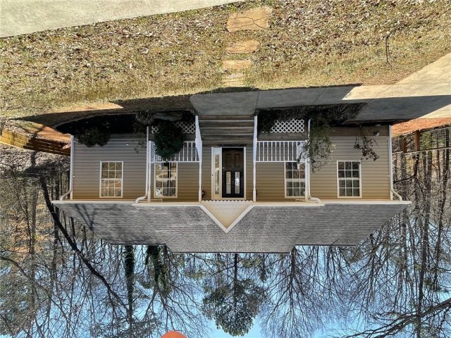 426 Arrowhead Drive sold home in Tugaloo Bay, Lavonia, GA