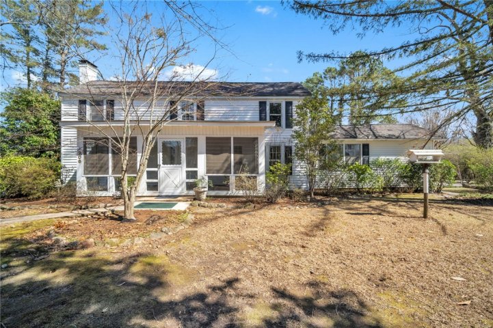 206 Syracuse Road sold home in Arrowhead, Easley, SC