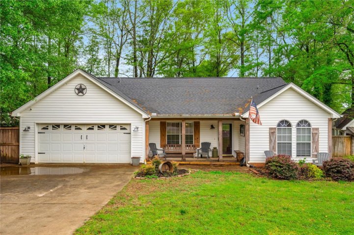 105 Mallard Court sold home in Hunters Glen, Anderson, SC
