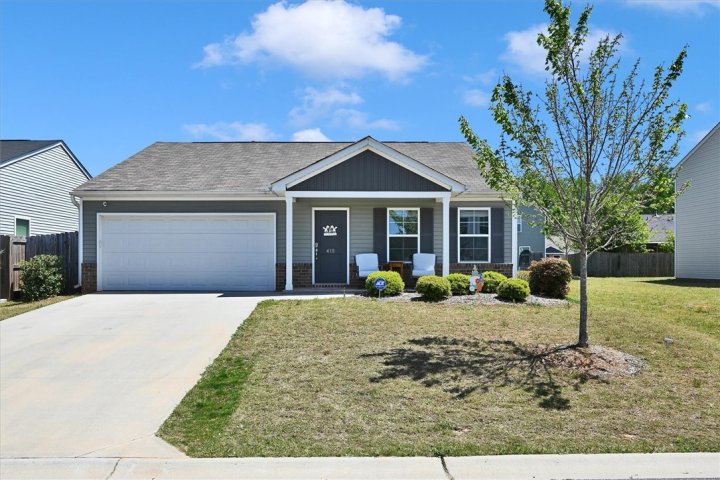 418 Reflection Drive sold home in Village at Glenwood, Anderson, SC