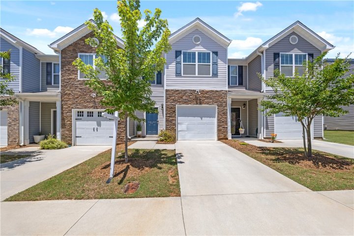 116 Southridge Court sold home in Townes at Parkridge, Easley, SC