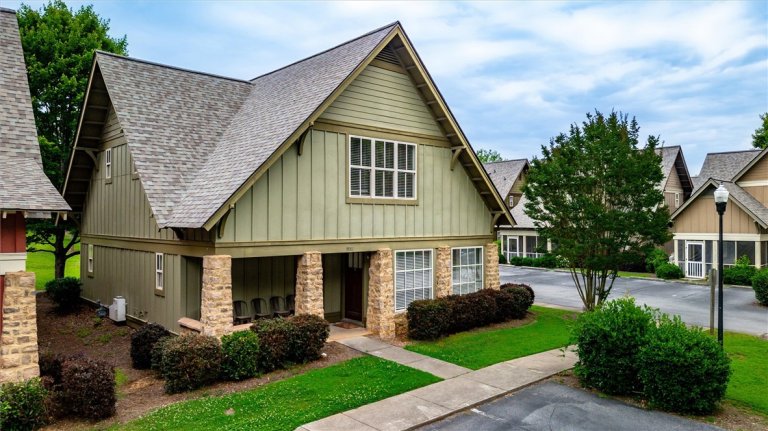 101 West Lane Unit 1118 sold home in The Retreat Of Clemson, Clemson, SC