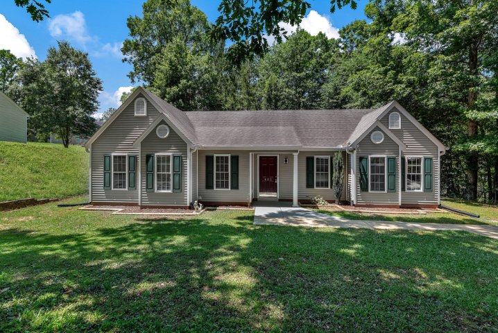 433 Den Ridge Drive sold home in Fox Run Estates, Walhalla, SC