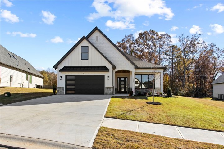 Homes in Kingswood Cottages, Clemson