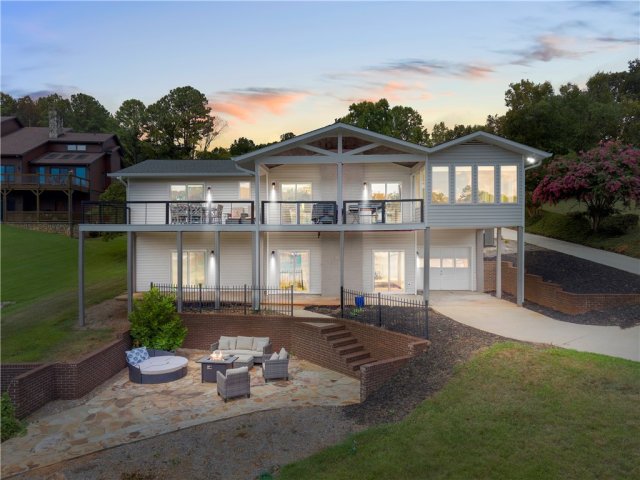 1626 Keowee Lakeshore Drive sold home in Keowee, Seneca, SC