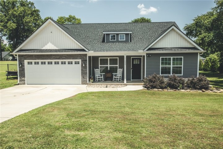 1080 Stoneham Circle sold home in Wakefield, Anderson, SC