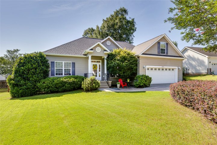 214 Savannah Drive sold home in Silverleaf, Anderson, SC