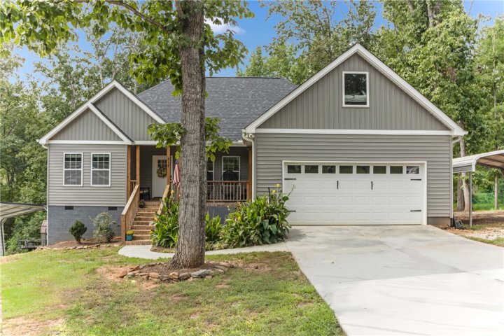 217 Ginko Ridge sold home in Woodland Ridge, Pickens, SC