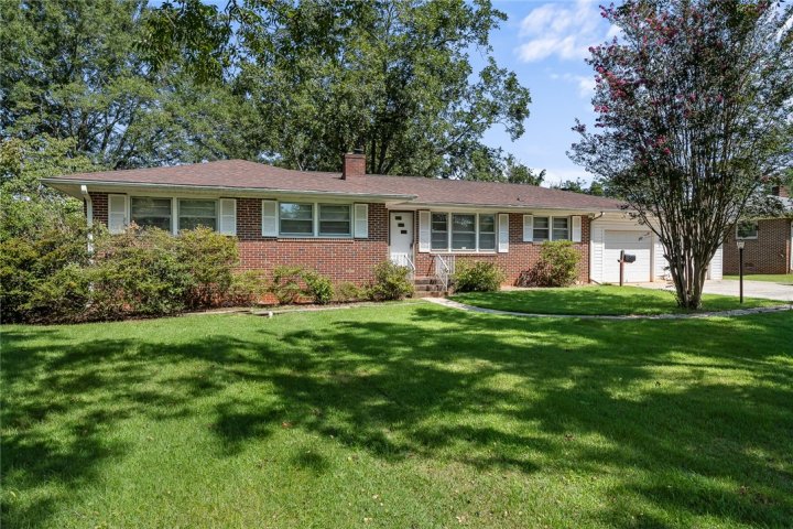 1015 Fairfield Drive sold home in Fairfield Acres, Anderson, SC