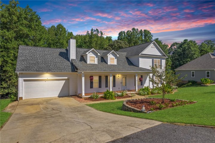 Homes in Mallard Green, Piedmont