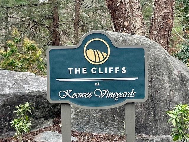 Lot 160 Keowee Vineyard Drive sold home in Cliffs At Keowee, Sunset, SC