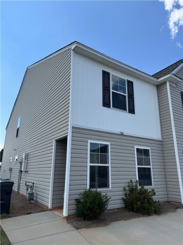 108 Adger Road active home in Champions Village At Cherry Hill, Pendleton, SC