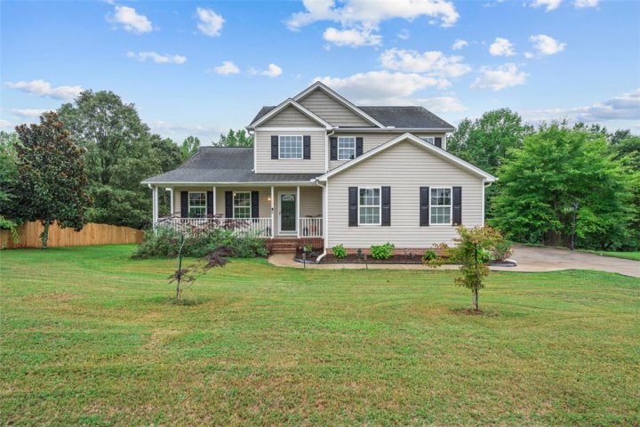 131 Brooke Lee Circle sold home in Beaver Brook, Taylors, SC