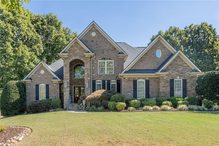 121 Garden Park Drive active home in Brookstone Meadows, Anderson, SC