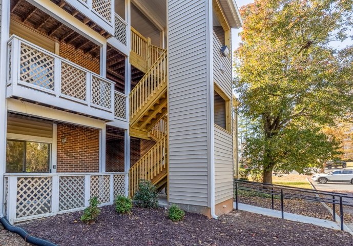 220 Elm Street 501 sold home in University Pl, Clemson, SC