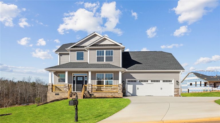 512 Broad Creek Court pending home in Shadowood, Seneca, SC