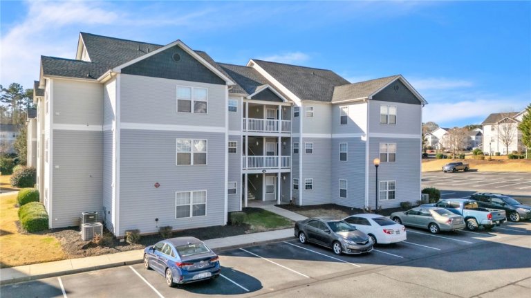 146 University Village Drive #K sold home in University Village, Central, SC