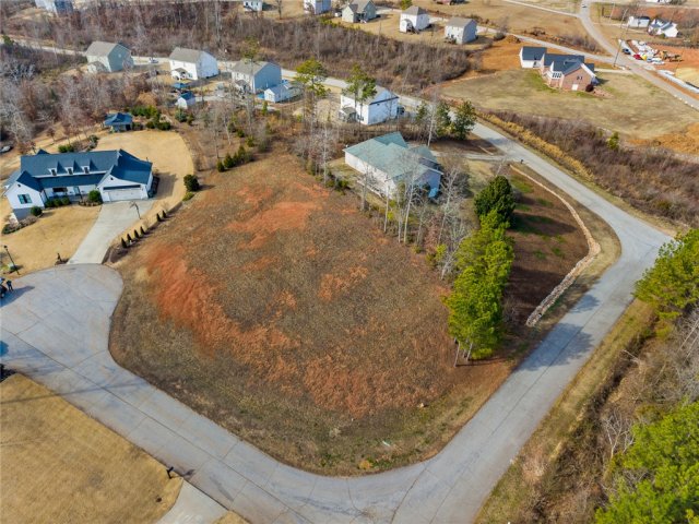 402 Pepper Court sold home in Dalton Bend, Seneca, SC