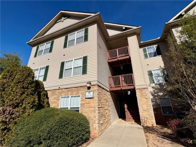 501 Harts Cove Way sold home in Harts Cove, Seneca, SC