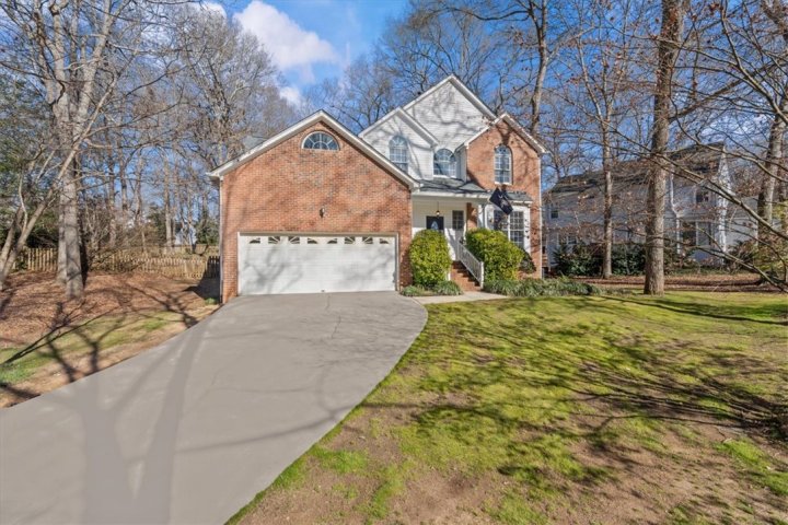 6 Indian Laurel Court pending home in Neely Farm, Simpsonville, SC