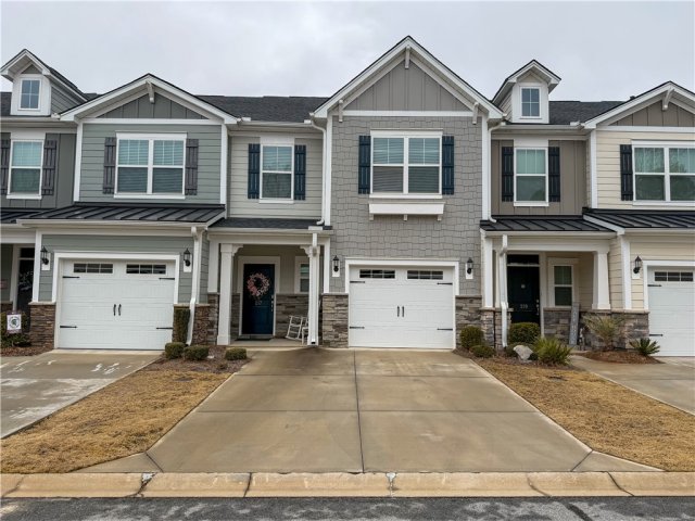 217 Nautique Court active home in Smith Mill Landing, Anderson, SC