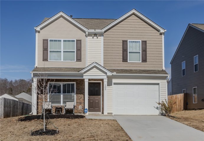 105 Rustic Ridge Drive active home in Lenhardt Grove, Easley, SC