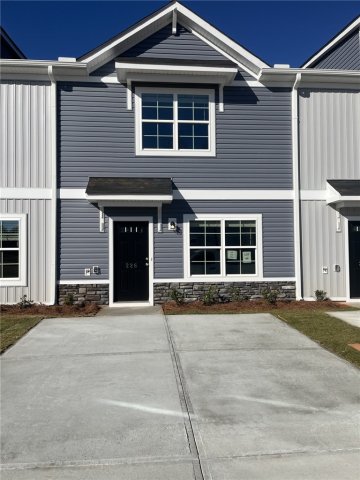 410 Speyside Lane active home in Clarke Townes, Anderson, SC