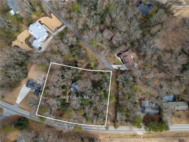 609 Cherry Road pending home in Clemson Heights, Clemson, SC