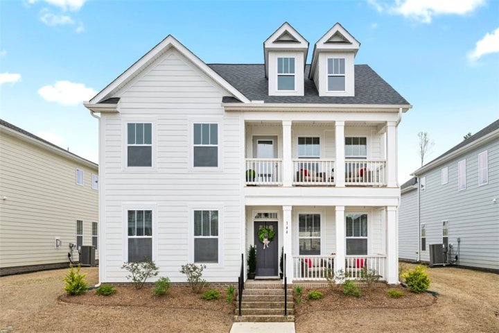 144 Founders Boulevard active home in The Grange, Central, SC