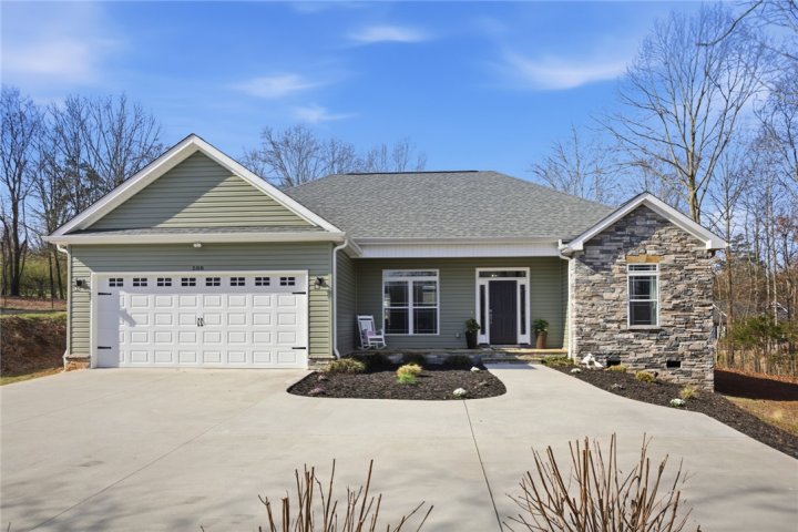 508 Ivy Spring Court sold home in Stone Pond, Seneca, SC